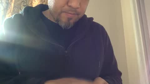 Snapshot of smoothstrik3r chatting on February 5, 2025, 11:39 pm smoothstrik3r online show from February 5, 2025, 11:39 pm