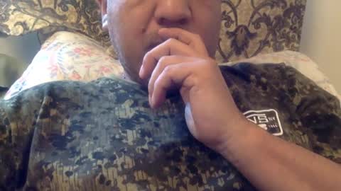 Snapshot of smoothstrik3r chatting on February 16, 2025, 4:21 pm smoothstrik3r online show from February 16, 2025, 4:21 pm