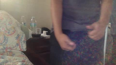 Snapshot of smoothstrik3r chatting on February 17, 2025, 11:53 pm smoothstrik3r online show from February 17, 2025, 11:53 pm