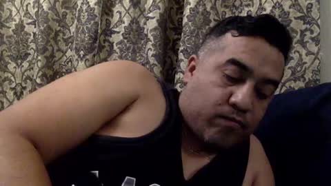 Snapshot of smoothstrik3r chatting on October 1, 2025, 1:06 pm smoothstrik3r online show from October 1, 2025, 1:06 pm