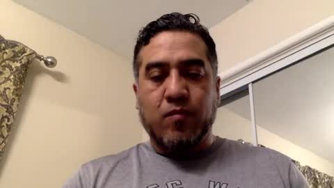 Snapshot of smoothstrik3r chatting on February 9, 2026, 1:37 pm smoothstrik3r online show from February 9, 2026, 1:37 pm