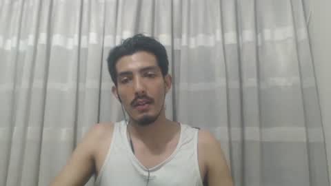 Snapshot of snackontime19 chatting on December 10, 2024, 4:13 am snackontime19 online show from December 10, 2024, 4:13 am