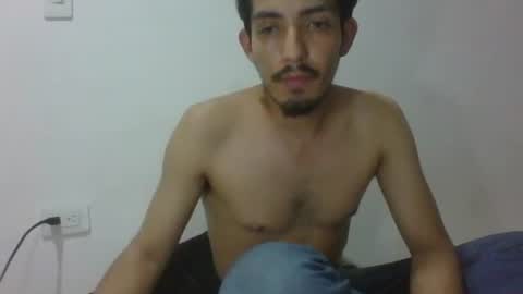 Snapshot of snackontime19 chatting on December 21, 2024, 6:09 am snackontime19 online show from December 21, 2024, 6:09 am