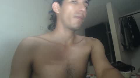 Snapshot of snackontime19 chatting on September 12, 2025, 2:55 am snackontime19 online show from September 12, 2025, 2:55 am