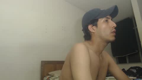 Snapshot of snackontime19 chatting on September 13, 2025, 6:57 am snackontime19 online show from September 13, 2025, 6:57 am