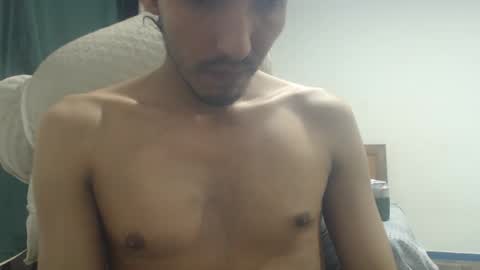 Snapshot of snackontime19 chatting on December 2, 2025, 4:40 am snackontime19 online show from December 2, 2025, 4:40 am