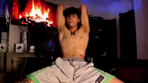 Snapshot of snakebutterfly chatting on February 20, 2025, 6:50 am snakebutterfly online show from February 20, 2025, 6:50 am