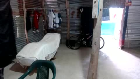 Snapshot of snakeguy08 chatting on February 15, 2026, 3:31 pm snakeguy08 online show from February 15, 2026, 3:31 pm