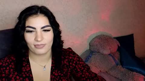 Olivia online show from October 15, 2025, 4:18 pm