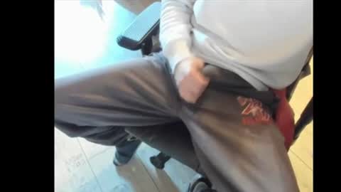 Snapshot of snip1977 chatting on March 1, 2025, 4:11 pm snip1977 online show from March 1, 2025, 4:11 pm