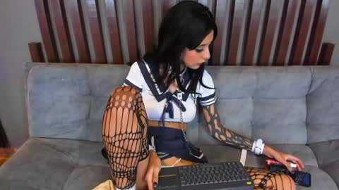 Snapshot of snner_velvet chatting on May 27, 2026, 9:34 pm snner_velvet online show from May 27, 2026, 9:34 pm