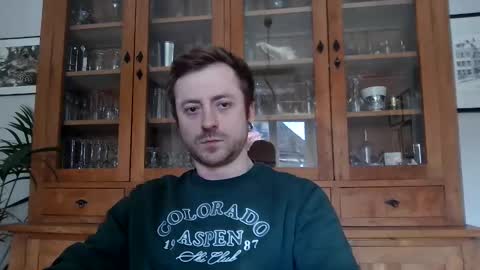 snoecks online show from April 5, 2026, 2:36 pm