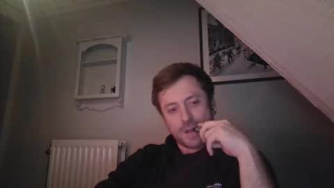 snoecks online show from April 24, 2026, 10:34 pm