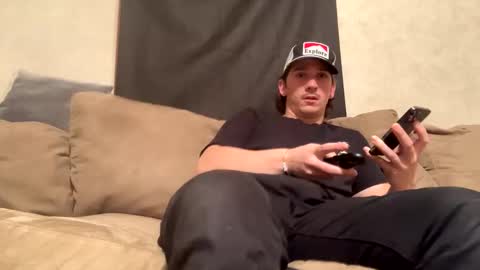 Snapshot of snoochiepoochies chatting on November 4, 2025, 3:05 am Will Rex online show from November 4, 2025, 3:05 am