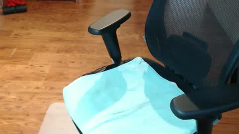 Cbt-Slave online show from June 5, 2026, 7:14 am