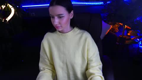 Snapshot of snow_whiteeex chatting on January 22, 2025, 1:00 pm snow_whiteeex online show from January 22, 2025, 1:00 pm