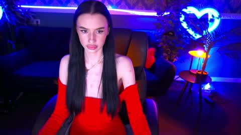 Snapshot of snow_whiteeex chatting on February 2, 2025, 7:46 pm snow_whiteeex online show from February 2, 2025, 7:46 pm