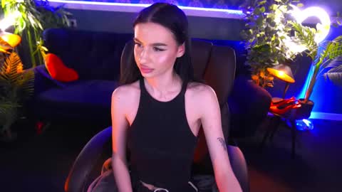 Snapshot of snow_whiteeex chatting on February 25, 2025, 11:00 pm snow_whiteeex online show from February 25, 2025, 11:00 pm