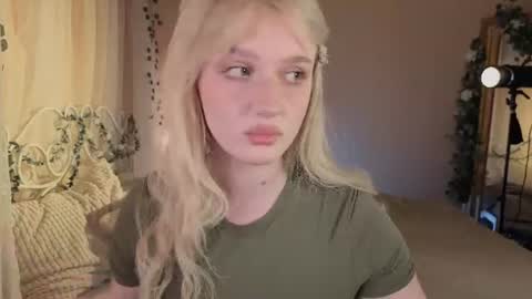 Ellie online show from July 24, 2026, 5:27 am