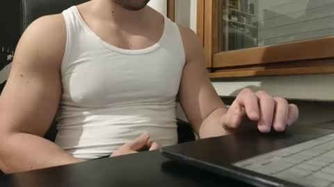 luca -   online show from January 14, 2025, 4:18 pm