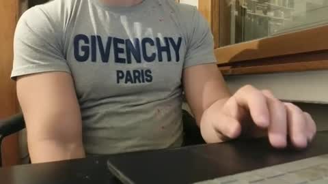 luca -   online show from January 19, 2025, 8:30 pm