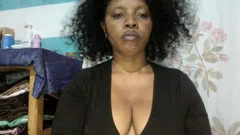 soayh89 online show from June 14, 2026, 7:27 pm
