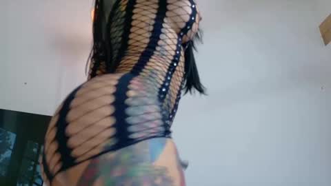 sofhia cruz online show from March 8, 2025, 12:33 am