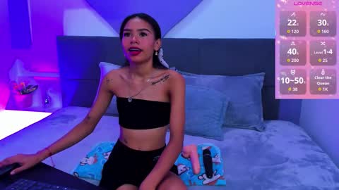 Snapshot of sofi_little2 chatting on November 16, 2025, 6:46 pm Sofia online show from November 16, 2025, 6:46 pm