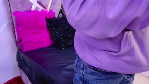 Sofi Noa online show from November 22, 2025, 11:20 am