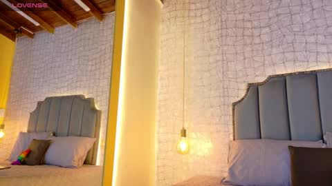 sofi_williams2 online show from July 25, 2026, 5:32 pm