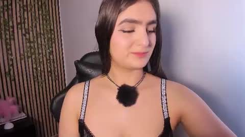 Skarlett online show from June 22, 2026, 4:15 pm
