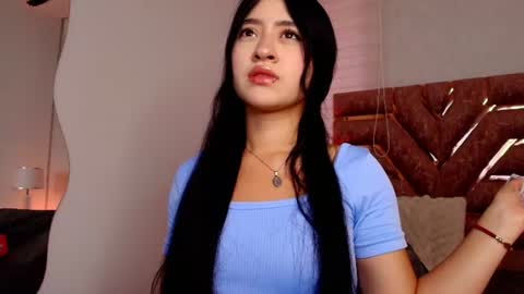 sofia gomes online show from July 28, 2026, 12:01 pm