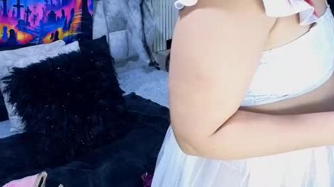 Snapshot of sofia_gutierrez__ chatting on October 31, 2025, 11:17 pm sofia gutierrez online show from October 31, 2025, 11:17 pm