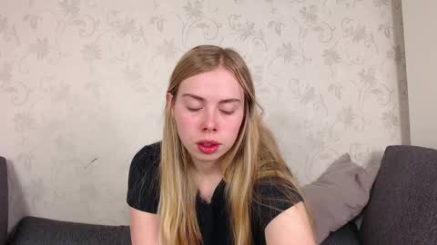 Snapshot of sofia_here chatting on April 30, 2026, 12:06 am Sofia here online show from April 30, 2026, 12:06 am