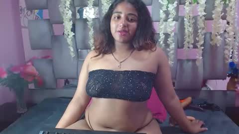 Snapshot of sofia_hernandeez_ chatting on December 19, 2024, 12:34 am Sofi online show from December 19, 2024, 12:34 am