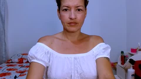 Snapshot of sofia_mark20 chatting on February 17, 2025, 5:21 pm Sofia online show from February 17, 2025, 5:21 pm