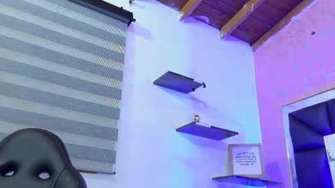 Sofia online show from October 10, 2025, 3:27 am