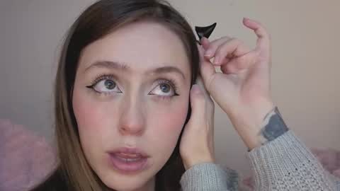 Snapshot of sofia_palacios_ chatting on November 6, 2025, 3:40 am online show from November 6, 2025, 3:40 am