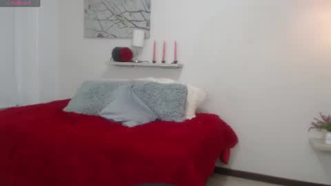 Snapshot of sofia_perez___ chatting on June 18, 2026, 8:46 pm Sofi online show from June 18, 2026, 8:46 pm