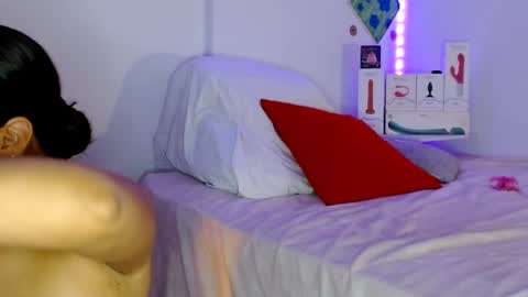 IG  online show from October 3, 2025, 11:24 pm