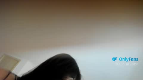 sofia_rivers_ online show from November 19, 2025, 12:21 am