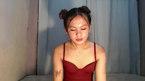 Snapshot of sofia_sweetheart18 chatting on May 15, 2026, 11:01 pm sofia_sweetheart18 online show from May 15, 2026, 11:01 pm