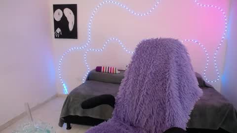 Snapshot of sofia_tgn chatting on April 18, 2026, 6:45 pm sofia_tgn online show from April 18, 2026, 6:45 pm