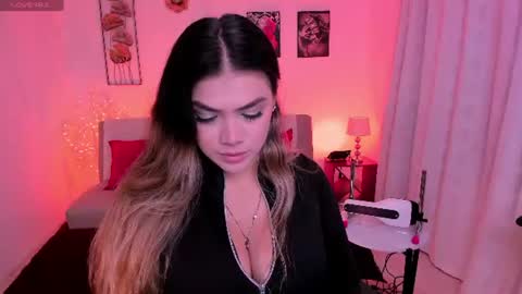sofia_velvetx online show from July 23, 2026, 2:53 am
