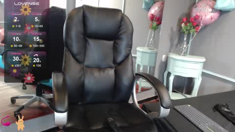 Sofa online show from January 17, 2025, 2:18 pm