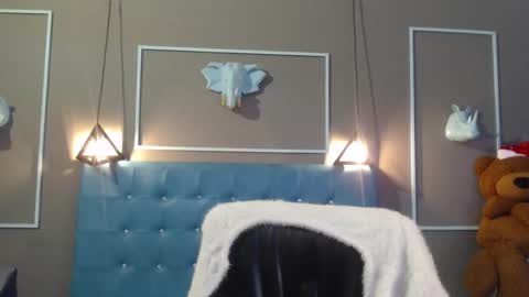 Snapshot of sofia_white3 chatting on November 22, 2025, 11:09 am Sofa online show from November 22, 2025, 11:09 am