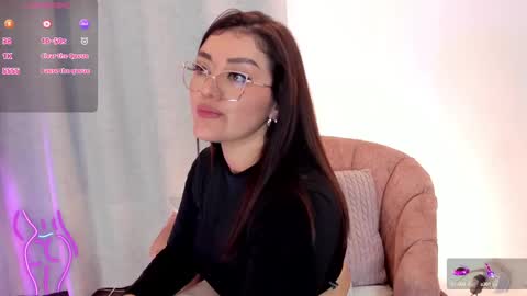 Sofia Wilson online show from March 7, 2025, 6:11 pm