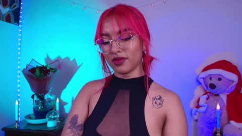 Snapshot of sofiaafoxx chatting on December 13, 2024, 1:37 am Sofia online show from December 13, 2024, 1:37 am