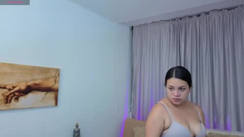 Snapshot of sofiaamartinez chatting on May 19, 2026, 10:54 am Sofia online show from May 19, 2026, 10:54 am