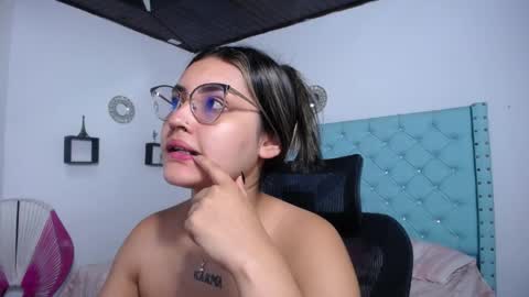 Snapshot of sofiaasexy19 chatting on April 21, 2026, 10:54 am Sofia online show from April 21, 2026, 10:54 am